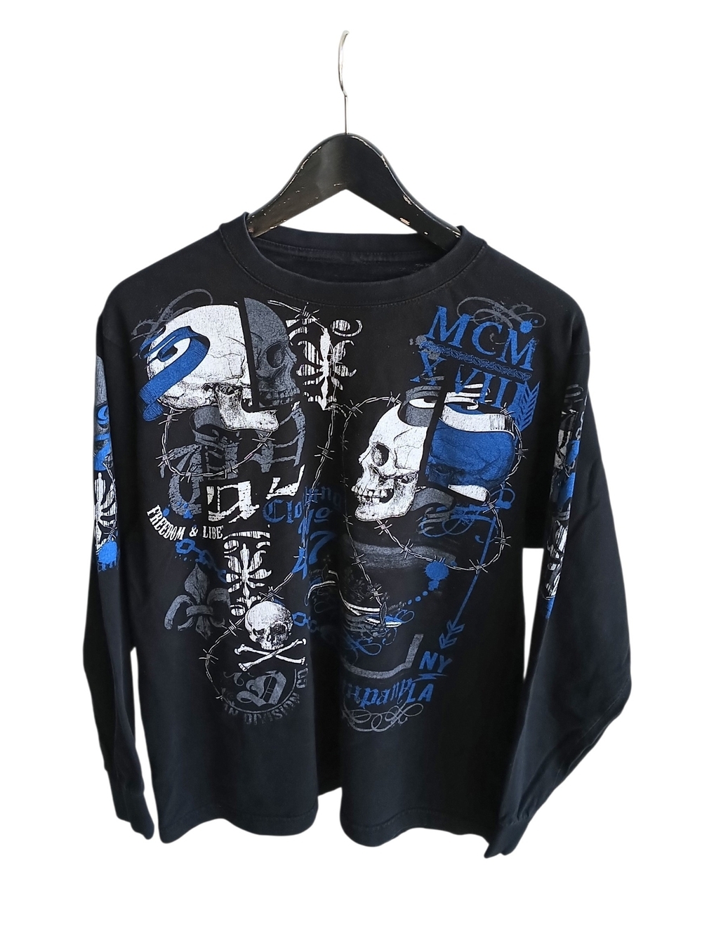 Y2K Mall Goth Long Sleeve Shirt M Skulls Barbed Wire Blue Affliction Aesthetic